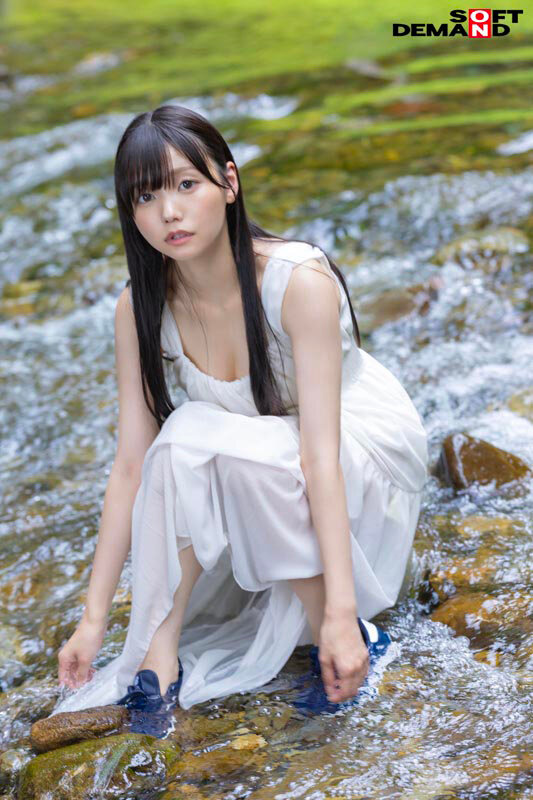 「松永あかり OL宣伝部員がハメ撮り3P4Pで中出し解禁する衝撃の社内事情」のサンプル画像2枚目