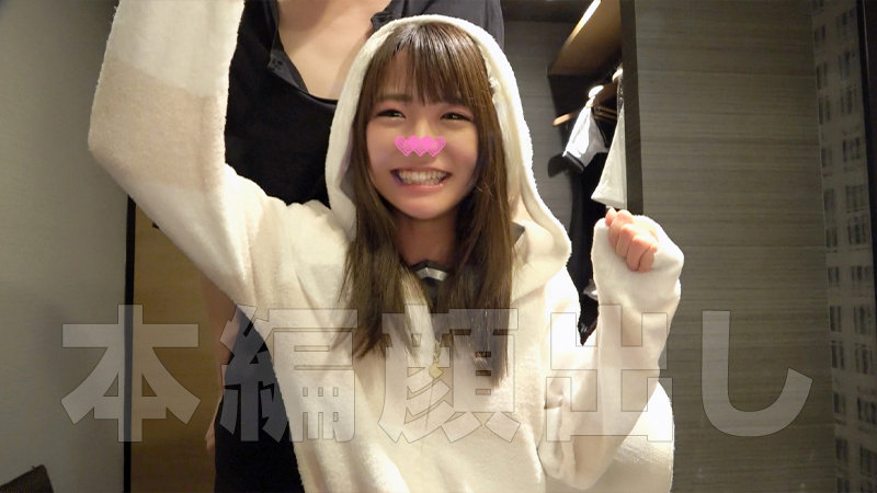 「清楚系美少女がコスプレでローションプレイ＆ごっくん挑戦！微乳がエロい おみく2」のサムネイル