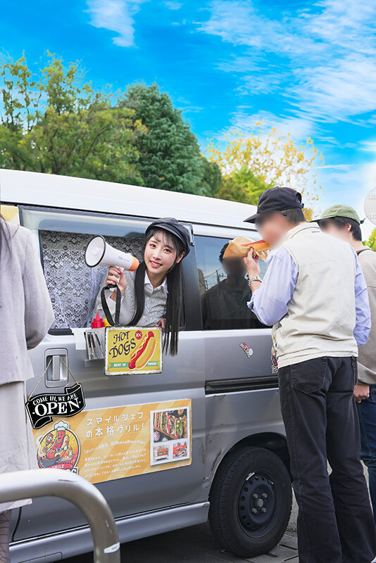 「小野坂ゆいか・望月つぼみが潮吹きアクメに挑戦！バイブイタズラで絶頂する人気AV女優の本気」のサンプル画像1枚目