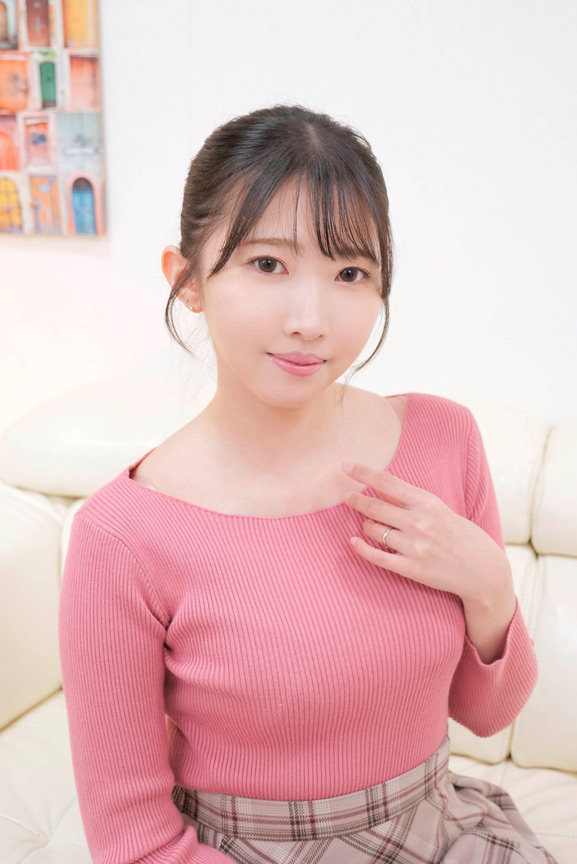 「素人奥様ナンパ 童貞君の包茎チ○ポむいて●ってあげてもらえませんか？ 久しぶりに見るギンギンチ○ポに発情！優しく筆おろしセックスしてくれました！ 巴ひかり」のサムネイル