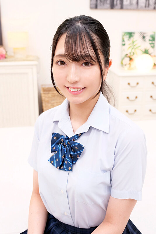 「永野鈴が学生服姿でナンパ企画に挑戦！クンニ我慢チャレンジ失敗で中出し罰ゲーム」のサムネイル