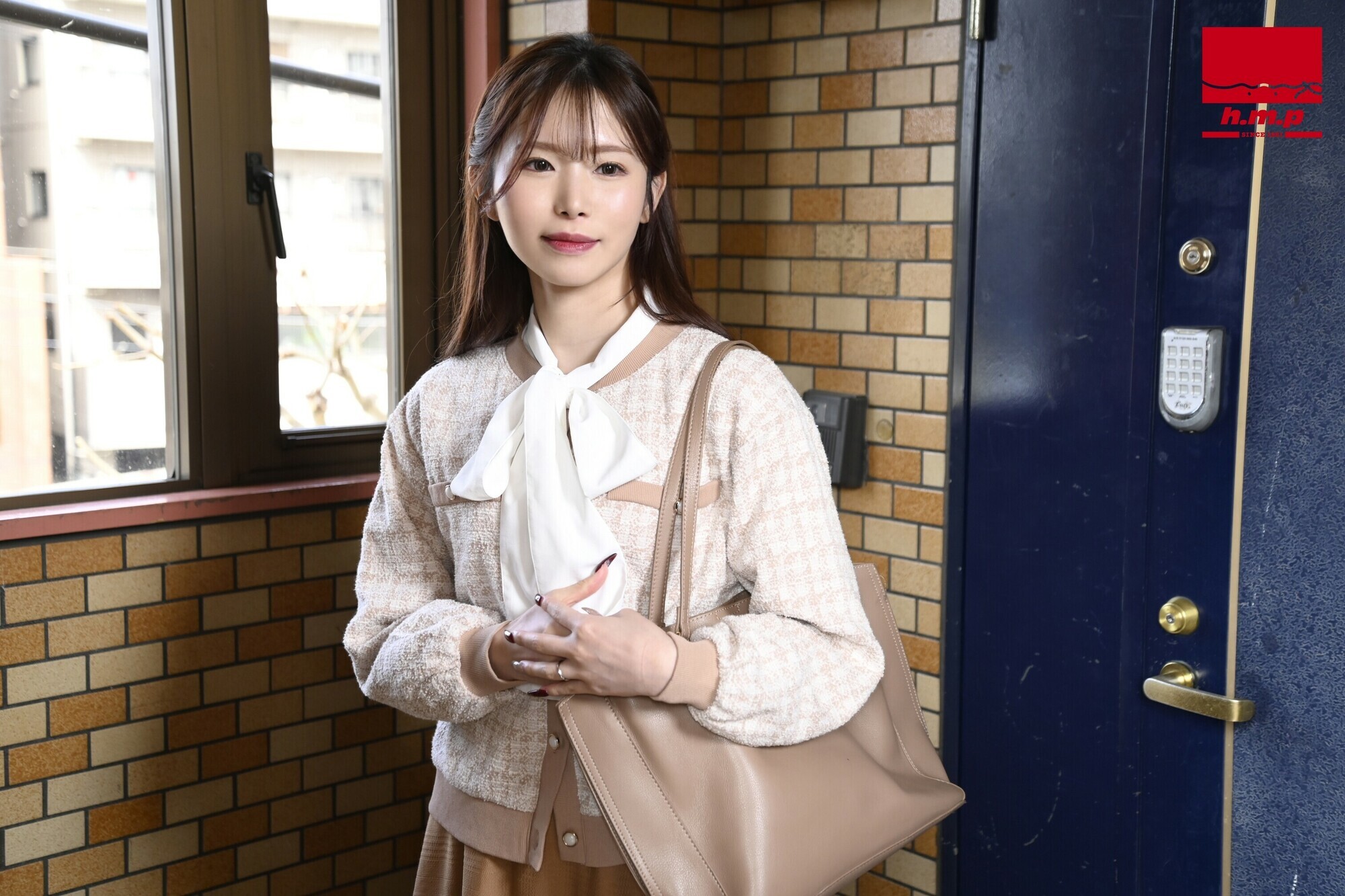「響蓮の巨乳女上司と禁断の不倫NTR！終電を逃して朝まで中出しお泊まりセックス」のサムネイル