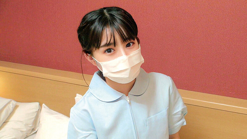 「【素人ナース】巨乳美乳の天使系看護婦に童貞が中出し騎乗位!照れ屋ゆずか&ゆうのナンパ企画」のサンプル画像1枚目