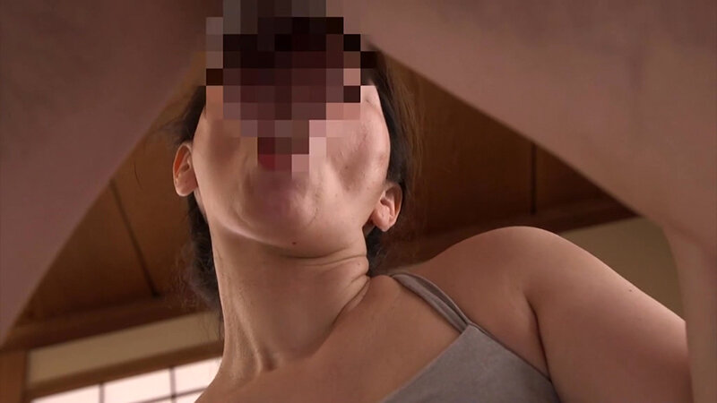 「【翔田千里】巨乳熟女お母さんの美尻に中出し!騎乗位とバックで潮吹き絶頂する尻フェチ作品」のサンプル画像8枚目