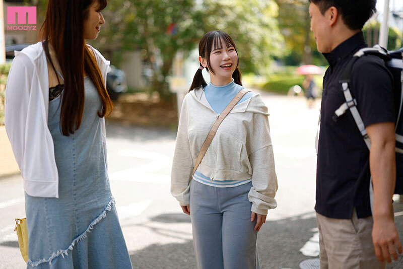 「恋川こもも 巨乳Kカップ美少女の妹がフェラ＆パイズリで誘惑！無防備な胸元にドキドキ」のサムネイル