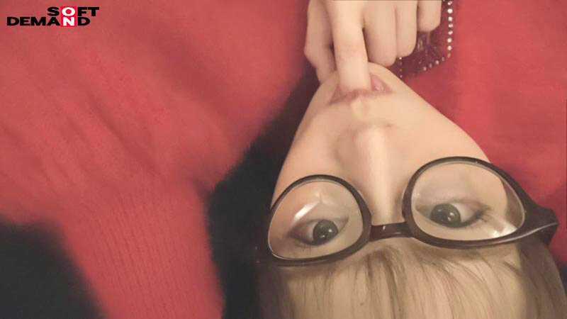 「【素人】新宿在住アパレル店員あかねさん（30）の2段階NTR寝取られハメ撮り中出し映像」のサンプル画像10枚目