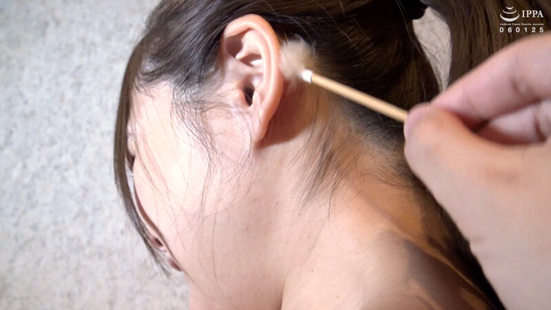 「【一条みお】美少女M女のくすぐり責め！耳・腋・全身を刺激する悶絶プレイ動画」のサンプル画像5枚目