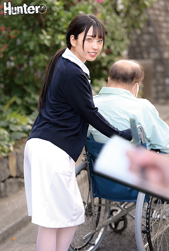 「【職業色々】名前を書くだけでヤレる夢のノート!フェラ&騎乗位で美女たちを攻略する禁断のストーリー」のサンプル画像1枚目