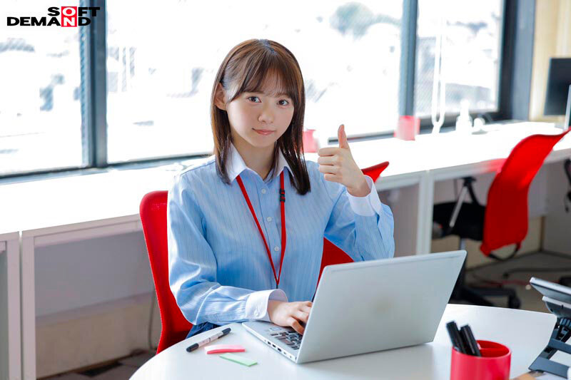 「美少女OL与田ひかげが初AV出演で魅せる顔射フィニッシュ！人事部勤務の清楚系美女」のサンプル画像4枚目