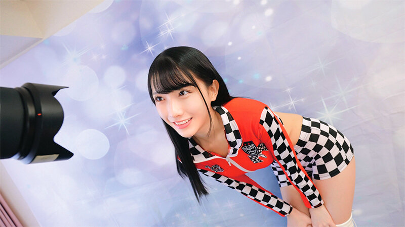 「モーターショーで見つけたレベチレースクイーンと中出し生性交グランプリFINAL HIKARU（24）FcupとSUNAO（23）Hcup」のサムネイル