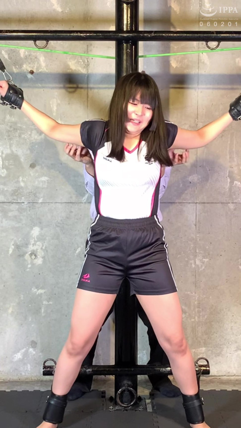 「宮の木しゅんかのくすぐりプレイ動画｜TICKLE PRODUCTION THRILLで悶絶する姿が話題」のサムネイル