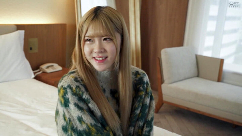 「【素人ギャル】激カワ美少女JDをナンパでお持ち帰り!巨乳モデル級美女に中出し【ミニ系】」のサンプル画像9枚目