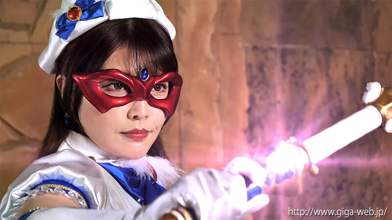 「新村あかり 女戦士コスプレで魔法少女に変身!恥辱の戦闘シーン満載の特撮風AVが話題」のサンプル画像2枚目