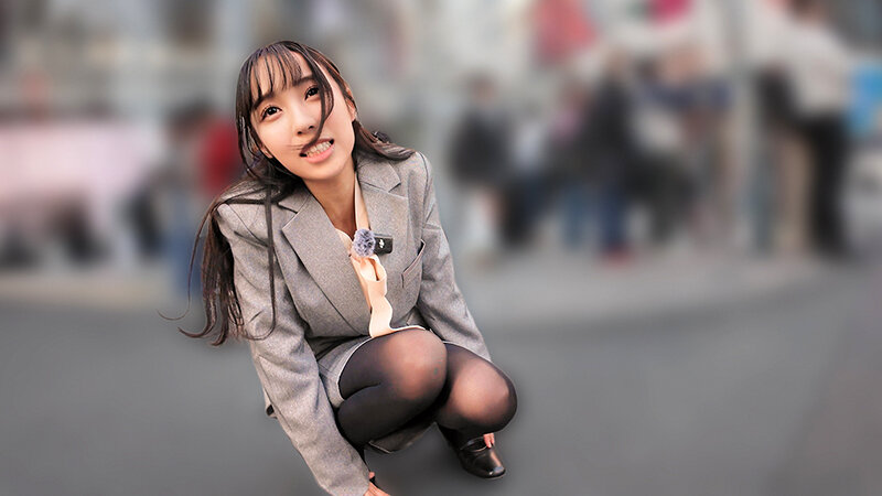 「【素人OL】黒パンスト美乳キャリアウーマンが野外羞恥プレイで感じまくり中出し懇願」のサムネイル