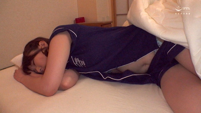 「波多野結衣の淫語責めがエロい！巨乳熟女痴女が魅せる巨尻プレイ【配信限定】」のサンプル画像1枚目