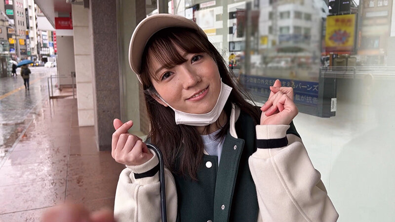 「【素人美少女】美乳ふわふわ娘と3P・4Pカラオケセクパで中出し三昧！色白美少女との過激パーティー」のサムネイル