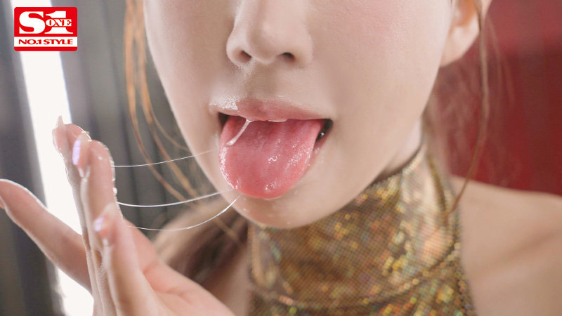 「三上悠亜のパイズリ×ローションプレイ!巨乳アイドル女優の豊満ボディを4K高画質で堪能」のサムネイル