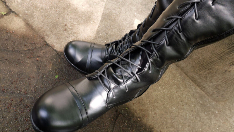 「木下ひまり（花沢ひまり）の足コキが堪能できる脚フェチ必見のブーツフェチ作品」のサンプル画像2枚目