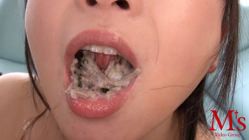 「巨乳お姉さん羽月希が淫語連発フェラでごっくんする濃厚プレイ動画」のサンプル画像6枚目